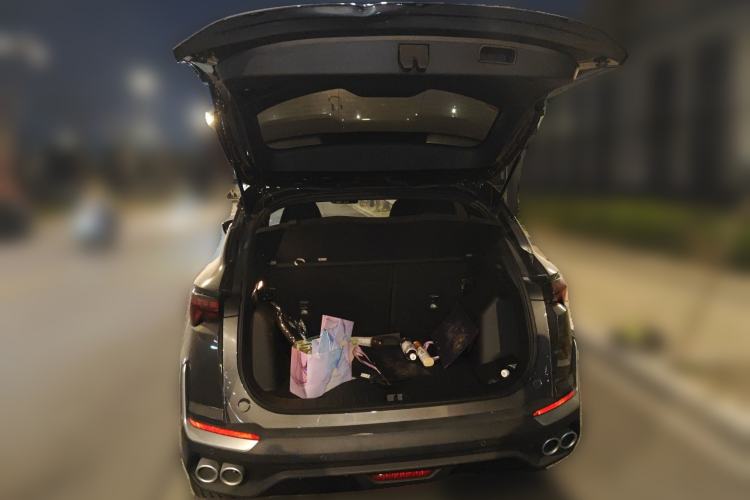 Used Geely Auto Coolray 2025 Bin Yue L 1.5T DCT Starlight Edition
