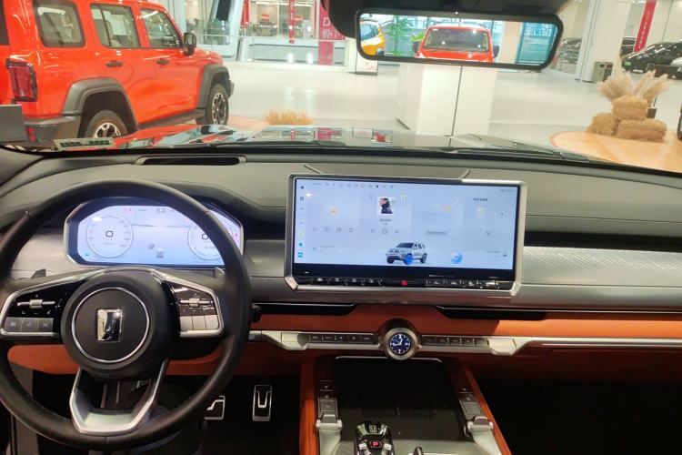 Used Tank 700 New Energy 2024 Hi4-T Extreme Edition Interior 2