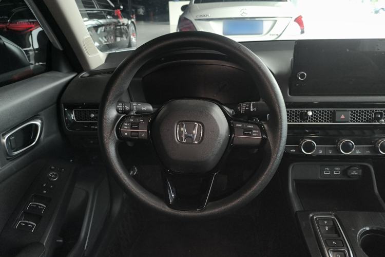 Used Honda Civic 2023 2.0L eHEV Pioneer Edition