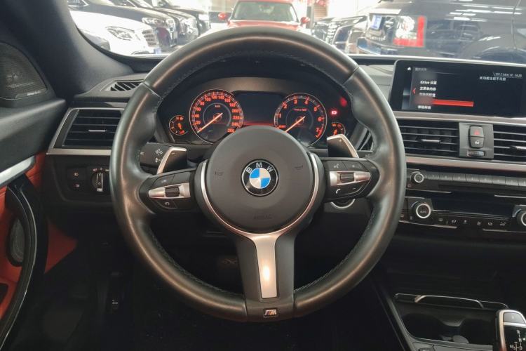 Used BMW 3 Series GT 2019 320i M Sport Night Edition Steering Wheel