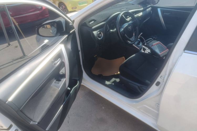 Used Toyota Corolla Hybrid E+ 2019 1.8L E-CVT Leading Edition Driver Seat