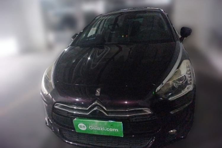 Used DS 5 2014 1.6T Luxury Edition THP160
