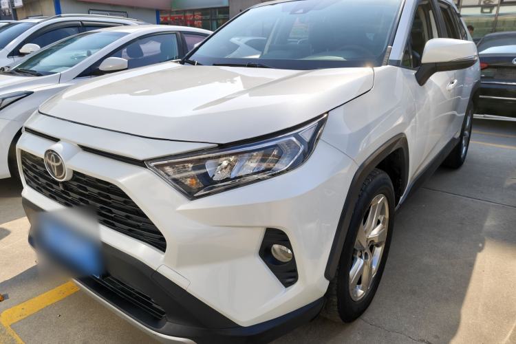 Used Toyota RAV4 2020 2.0L CVT Two-Wheel Drive Fashion Edition