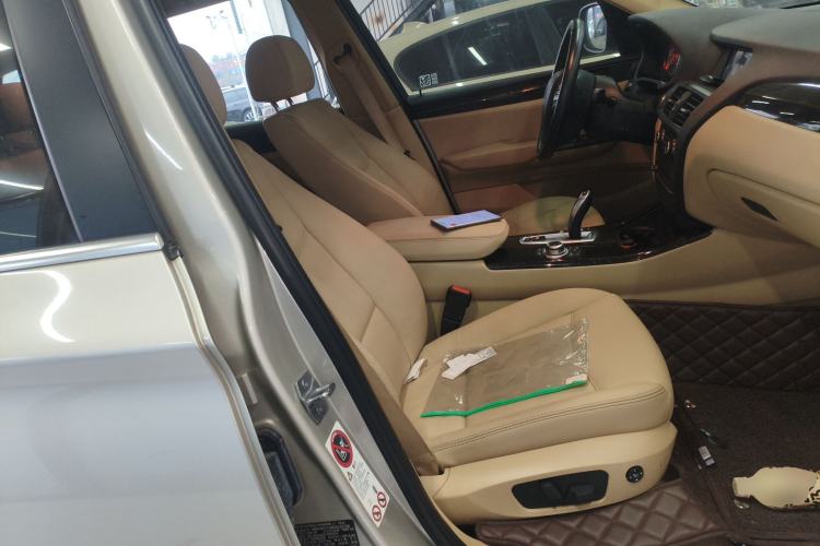 Used BMW X3 2013 Facelifted xDrive20i Luxury Edition
