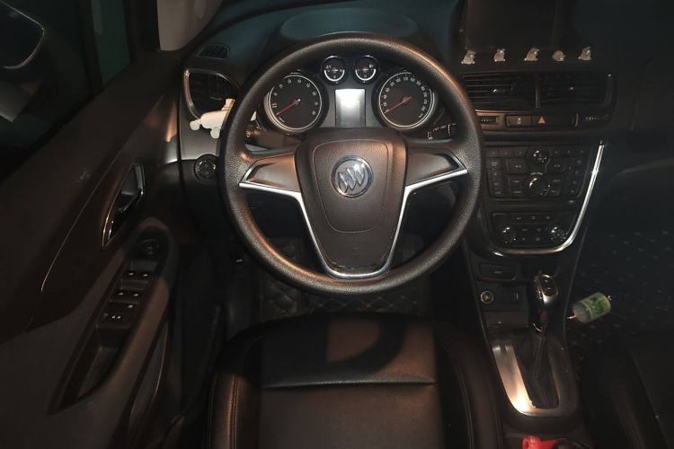 Used Buick Encore 2015 1.4T Automatic Two-Wheel Drive Urban Elite Version
