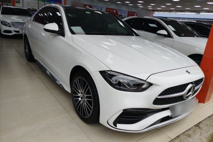 Used Mercedes-Benz C-Class 2024 Restyled C 260 L Sport Edition Front Right 45 Deg