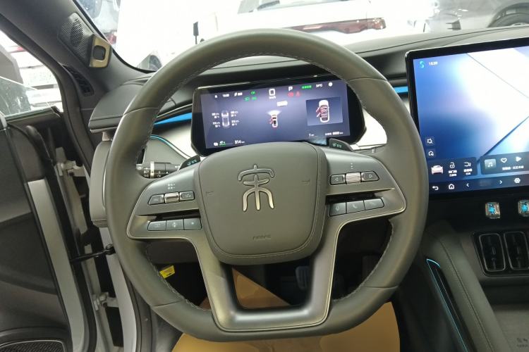 Used BYD Song L EV 2025 Intelligent Driving Version 662 km LiDAR Excellence Edition