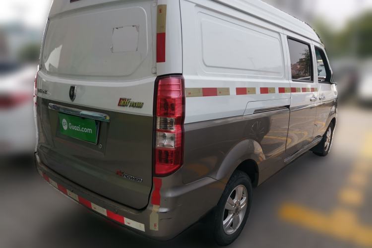 Used Jinbei New Hiace X30L 2018 1.5L Box Truck Business Edition DLCG14