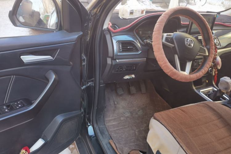 Used BAIC Weiwang M60 2017 1.5L Manual Platinum Edition
