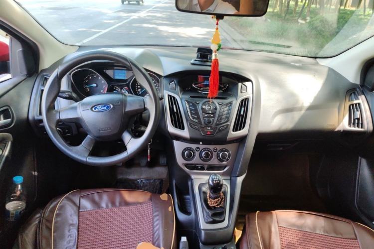 Used Ford Focus 2012 Hatchback 1.6L Manual Comfort Model