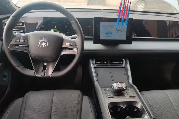 Used BYD Qin L 2024 DM-i 80KM Leading Model
