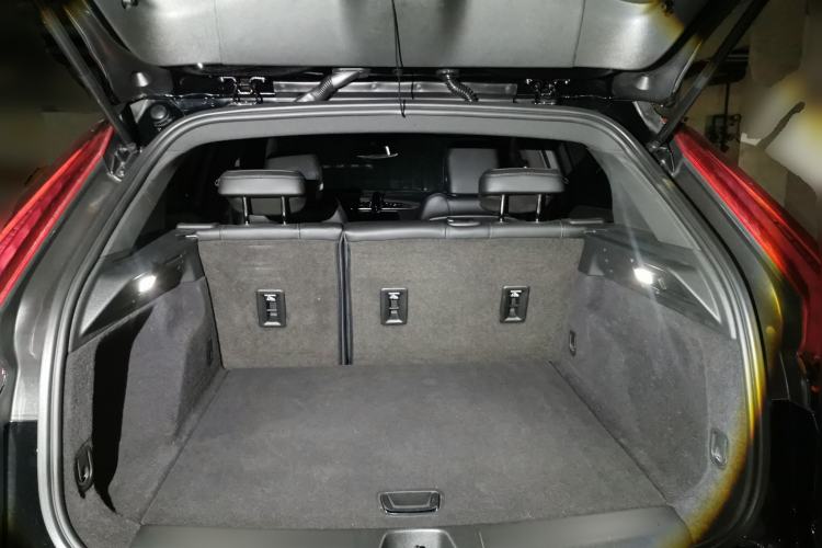 Used Cadillac XT4 2022 28T Two-Wheel Drive Fashion Edition Trunk