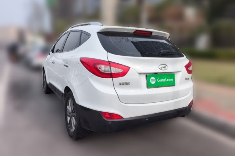 Used Hyundai ix35 2015 2.0L Automatic 2WD Smart Version China V Standard
