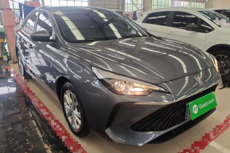 Used Roewe i5 2023 1.5L Manual Comfort Edition Front Right 45 Deg