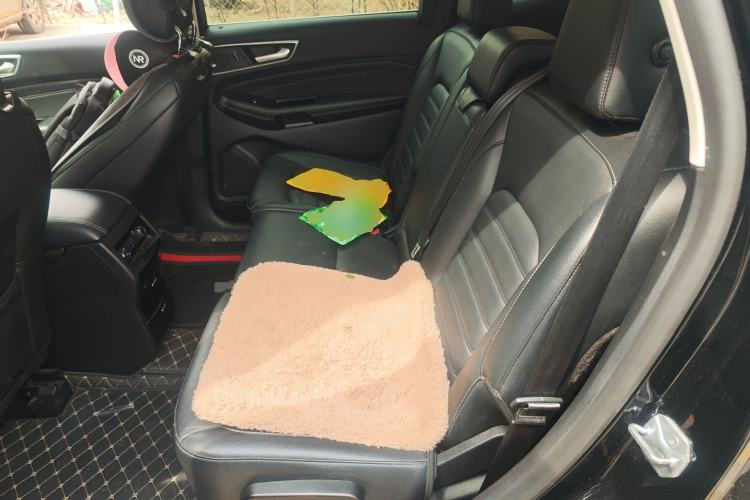 Used Ford Edge 2018 EcoBoost 245 Two-Wheel-Drive Titanium 7-Seater China V Standard Left Rear Seat