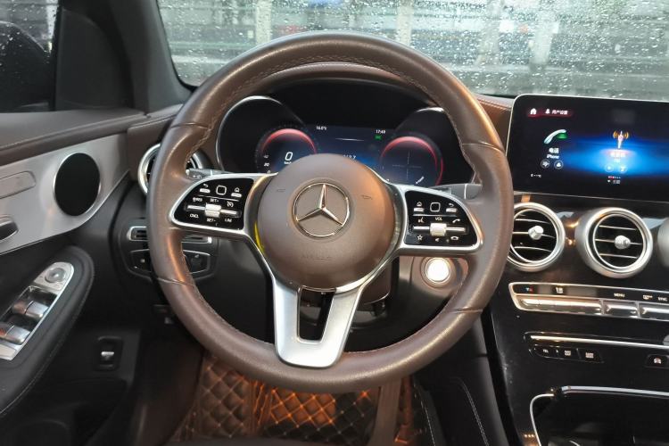 Used Mercedes-Benz GLC 2021 GLC 260 L 4MATIC Dynamic Edition Steering Wheel