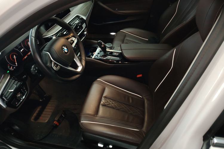 Used BMW 5 Series New Energy 2019 Updated Version 530Le Luxury Package Left Front Seat