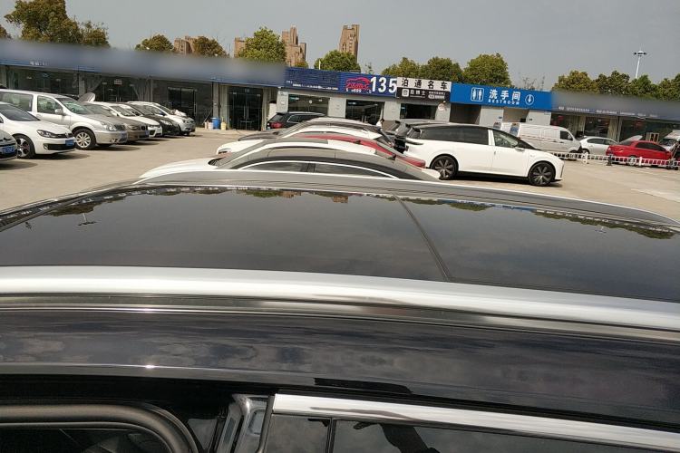 Used Hongqi HS5 2025 2.0T Two-Wheel Drive Flagship Pro Edition Roof