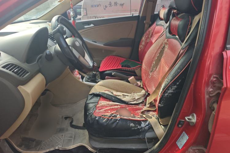 Used Hyundai Verna (older generation) 2010 Sedan 1.4L Manual Comfort GS
