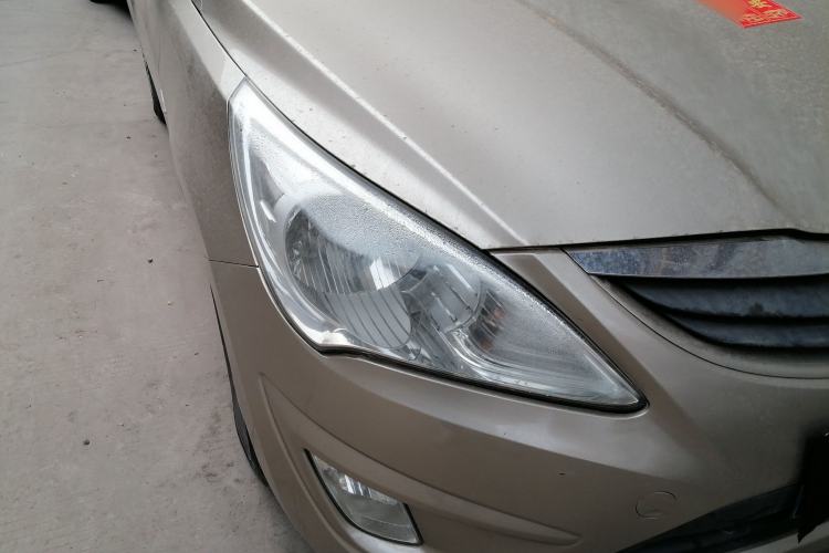 Used Hyundai Verna (older generation) 2010 Sedan 1.4L Manual Comfort GS
