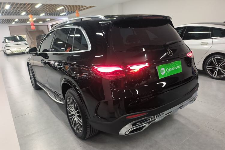 Used Mercedes-Benz GLC 2024 Refreshed GLC 300 L 4MATIC Dynamic Version 5 Seats
