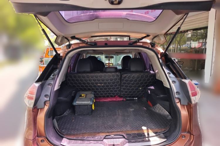 Used Nissan X-Trail 2014 2.0L CVT Smart Edition 2WD
