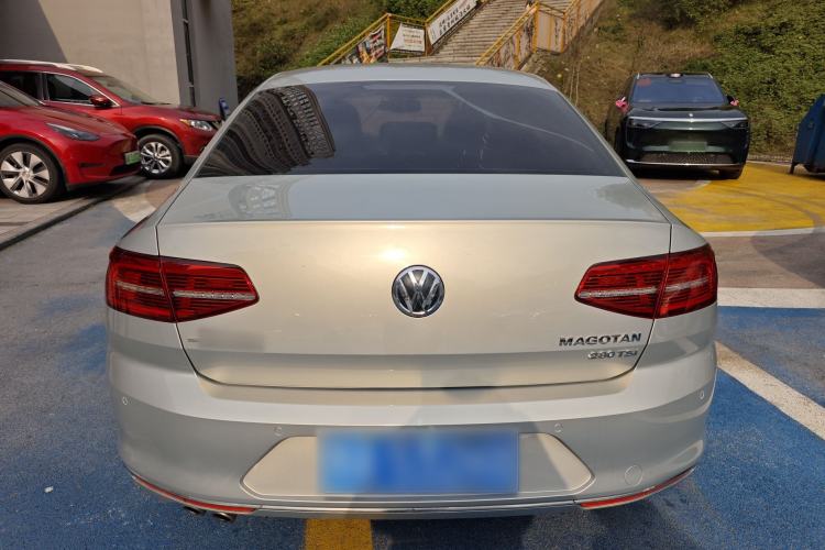 Used Volkswagen Magotan 2018 280TSI DSG Comfort Model