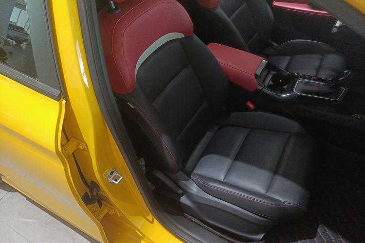 Used MG 5 2021 Revised Version 180 DVVT CVT Youth Luxury Edition
