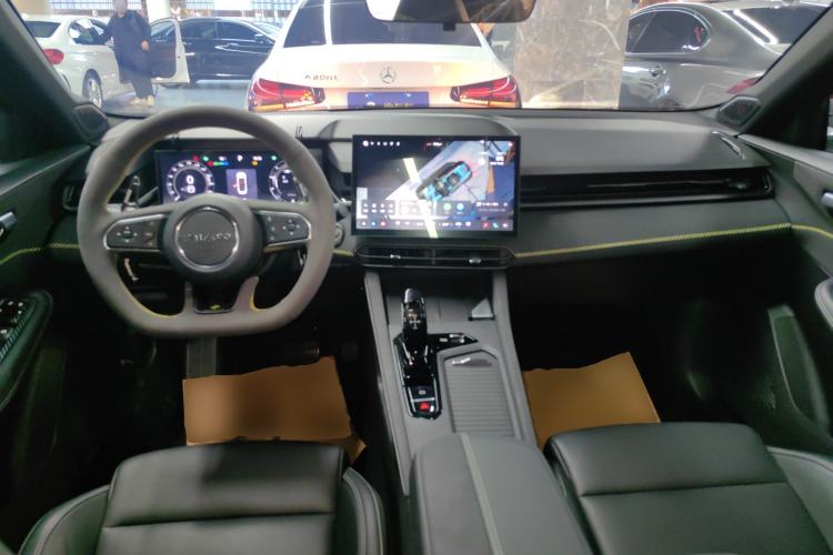 Used Lynk & Co 03 2023 1.5TD DCT JingPlus
