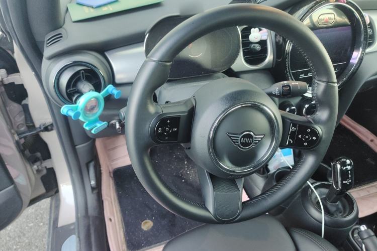 Used MINI MINI 2022 1.5T COOPER CABRIO Black Badge Special Edition