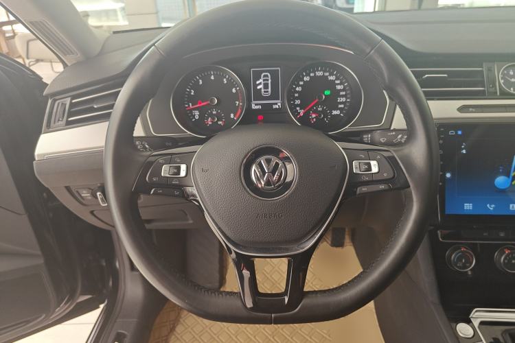 Used Volkswagen Magotan 2018 330TSI DSG Advanced Model