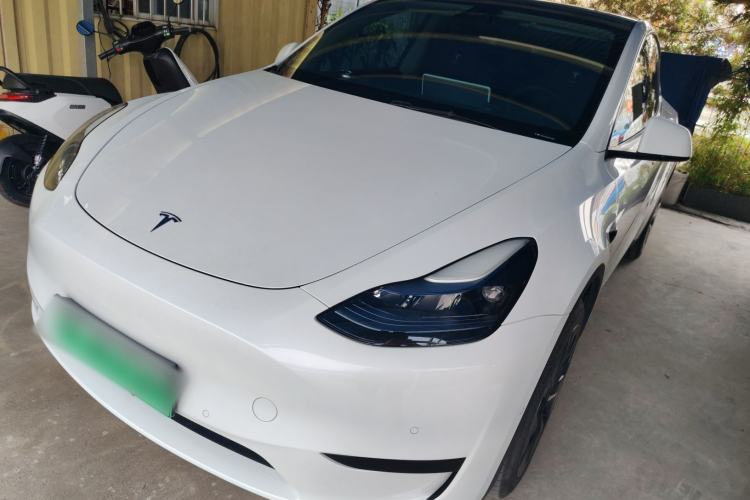 Used Tesla Model Y 2023 Rear-Wheel-Drive Version