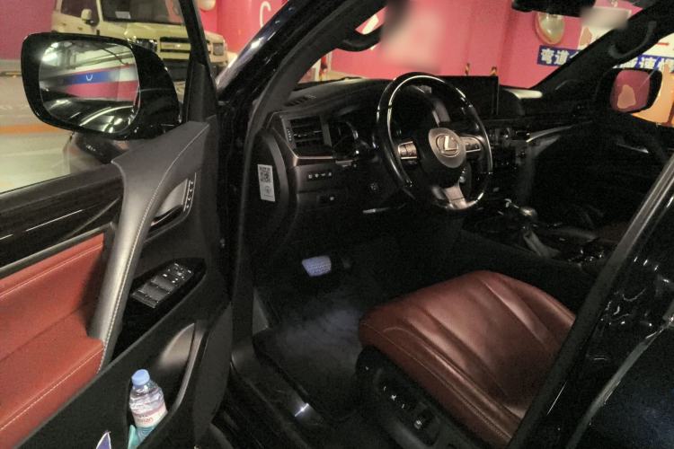 Used Lexus LX 2016 570 Dynamic Luxury Edition