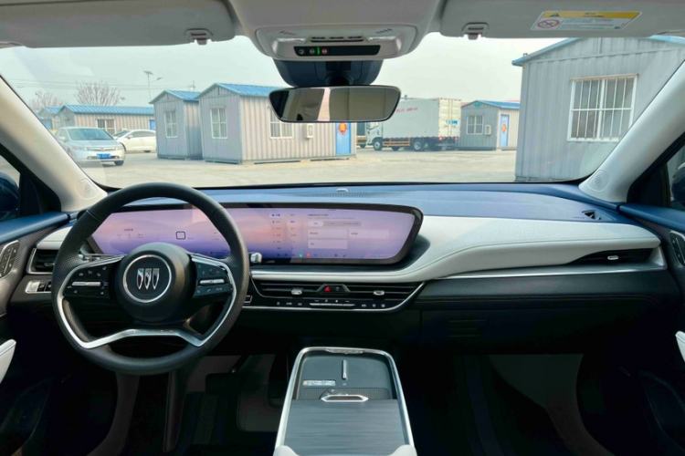 Used Buick LaCrosse 2025 Platinum Avia Edition