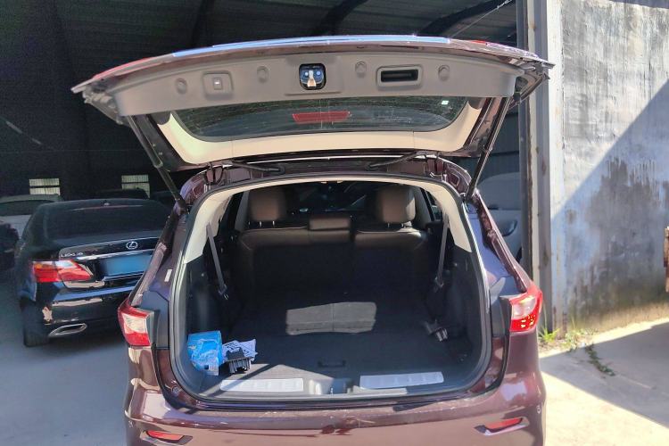 Used Infiniti QX60 2014 2.5 S/C Hybrid Two-Wheel Drive Excellence Edition