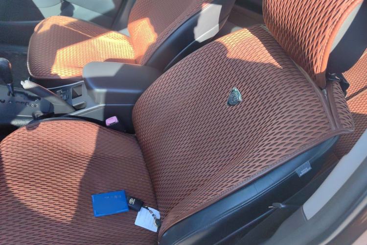 Used Toyota RAV4 2010 2.4L Automatic Deluxe Upgrade Edition Left Front Seat