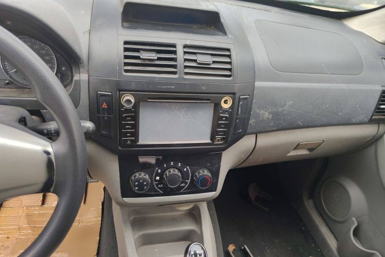 Used BAIC Weiwang M20 2014 1.5L Basic Version DAM15DL