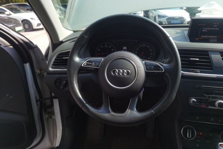 Used Audi Q3 2018 30th Anniversary Edition 30 TFSI Fashion Model