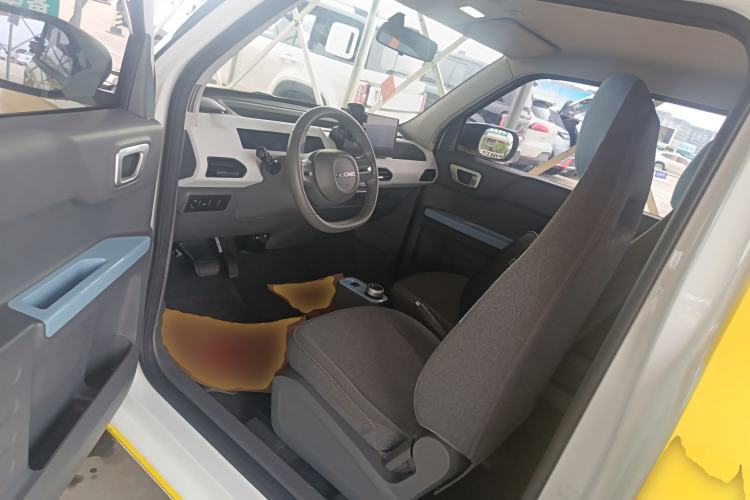 Used Geely Galaxy Panda 2023 Panda Mini 120km Cute Bear