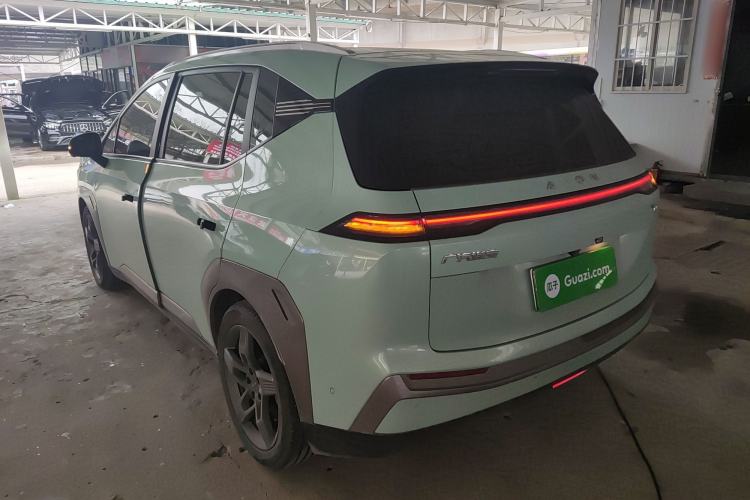 Used AION Y 2022 Plus 70 Tech Edition