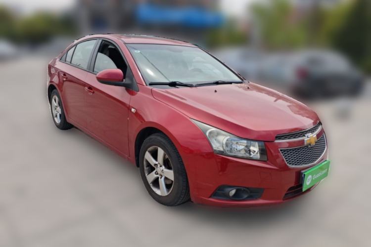 Used Chevrolet Cruze 2013 1.6L SE MT Front Right 45 Deg
