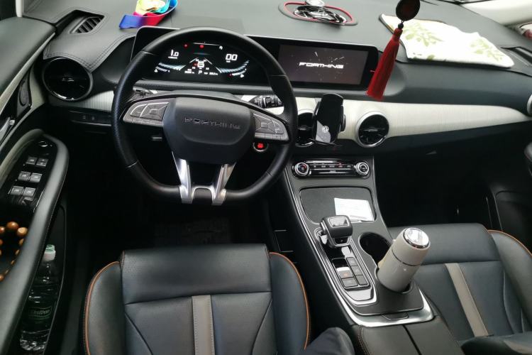 Used FORTHING Yacht 2022 1.5T DCT Yangfan Edition Center Console