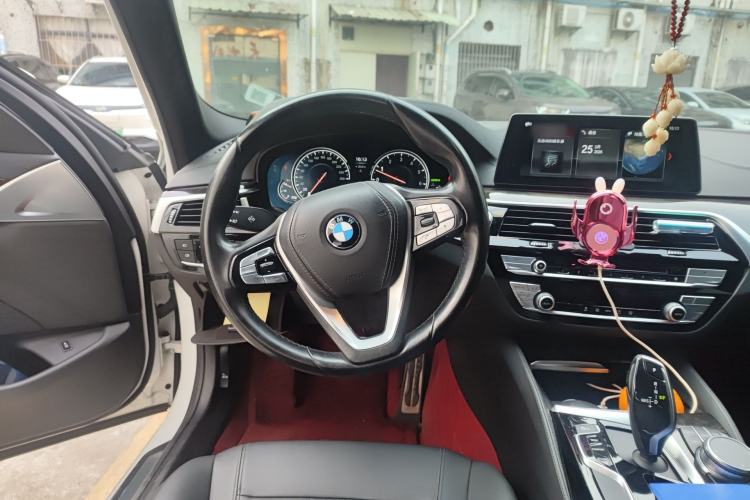 Used BMW 5 Series 2018 525Li M Sport Package
