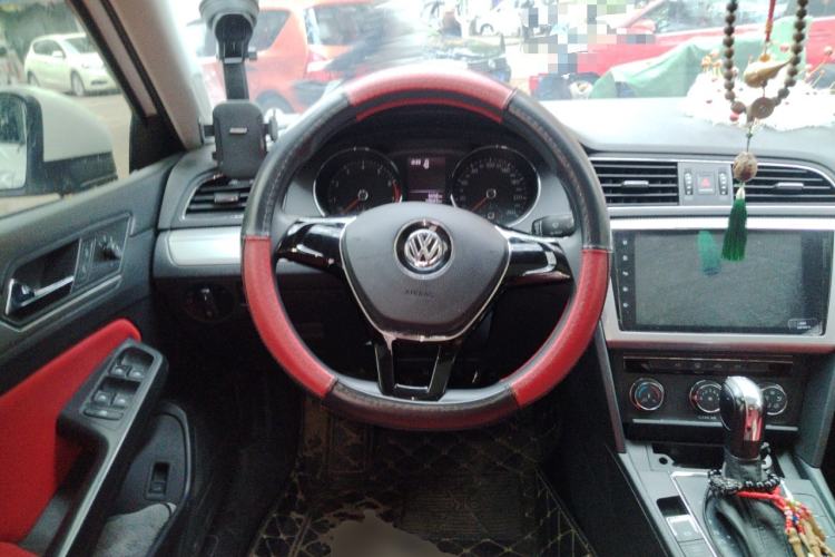 Used Volkswagen Lamando 2017 230TSI DSG Fashion Edition Steering Wheel