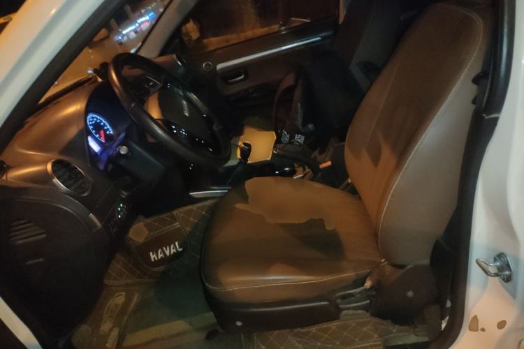 Used Haval H5 Classic 2018 Classic Edition 2.0T Manual 4x4 Progressive Model Left Front Seat