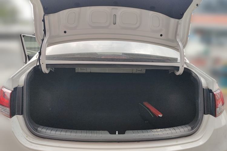 Used Hyundai Celesta 2018 1.6L Automatic GL Enjoyment Edition China VI compliant
