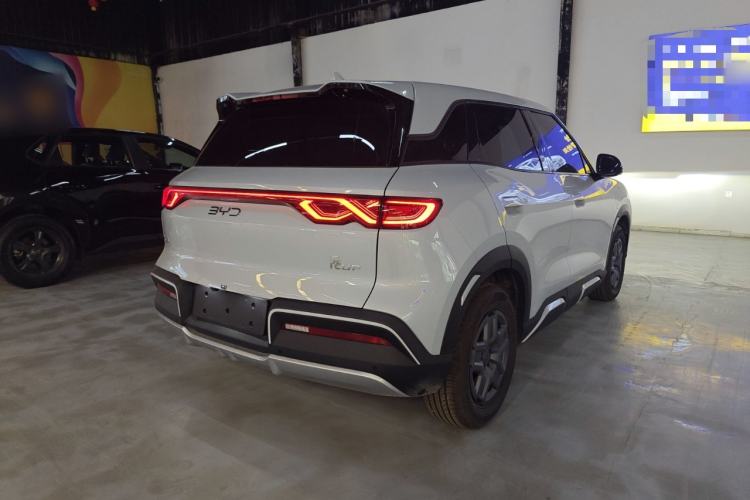 Used BYD Yuan UP 2025 Model 301KM Leading Version