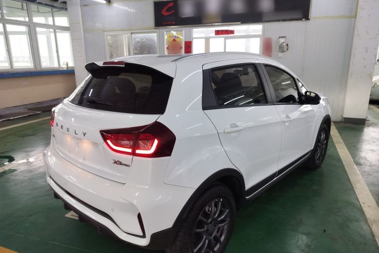 Used Geely Auto Vision X3 2021 PRO 1.5L CVT Deluxe Model Rear Right 45 Deg