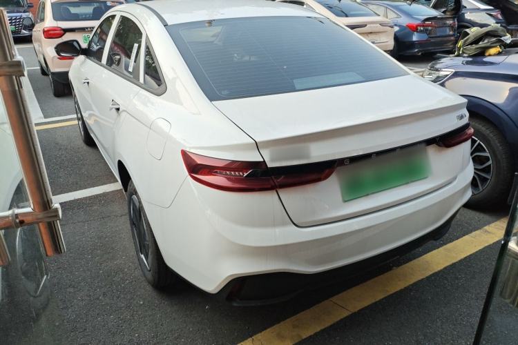 Used Geometry A 2024 410KM Travel Edition Rear Left 45 Deg