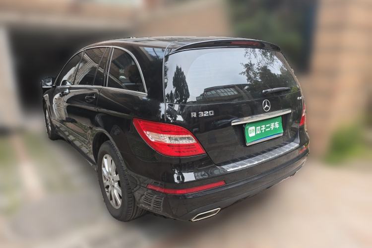 Used Mercedes-Benz R-Class 2014 R 320 4MATIC Business Model